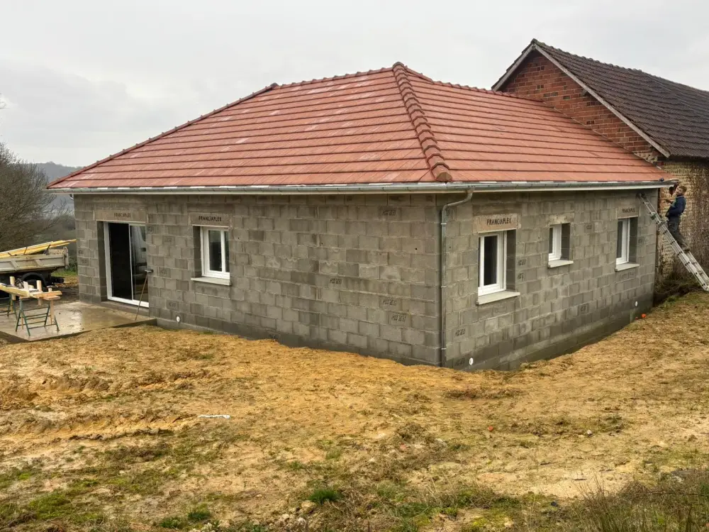 Maçon à Lahitte-Toupière